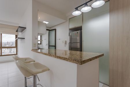 Apartamento para alugar com 77m², 2 quartos e 2 vagasCozinha e Área de Serviço