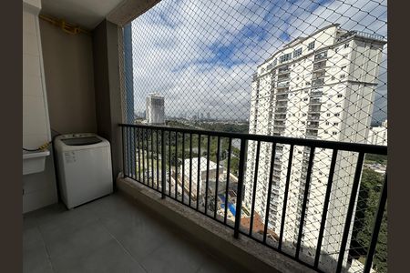 Varanda da Sala de apartamento para alugar com 2 quartos, 52m² em Alphaville Empresarial, Barueri