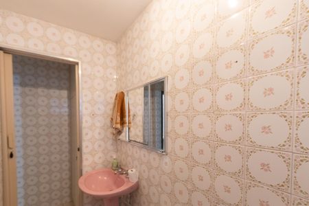 Casa à venda com 203m², 3 quartos e 2 vagas Casa à venda com 203m², 3 quartos e 2 vagasBanheiro 3