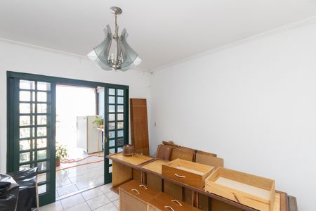 Casa à venda com 203m², 3 quartos e 2 vagas Casa à venda com 203m², 3 quartos e 2 vagasSala de Jantar
