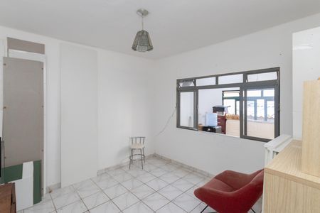 Casa à venda com 203m², 3 quartos e 2 vagas Casa à venda com 203m², 3 quartos e 2 vagasQuarto 3