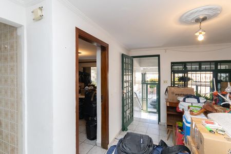 Casa à venda com 203m², 3 quartos e 2 vagas Casa à venda com 203m², 3 quartos e 2 vagasSala