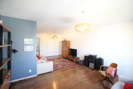 Apartamento à venda com 120m², 3 quartos e 1 vagaSala