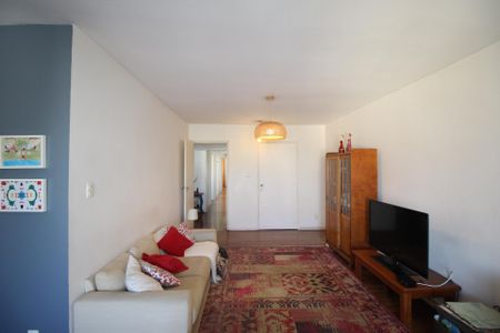 Apartamento à venda com 120m², 3 quartos e 1 vagaSala