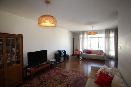 Apartamento à venda com 120m², 3 quartos e 1 vagaSala