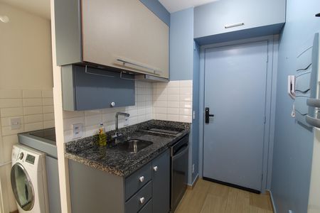 Cozinha de apartamento para alugar com 1 quarto, 37m² em Butantã, São Paulo