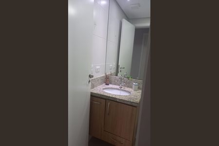 Apartamento à venda com 74m², 3 quartos e 2 vagas Apartamento à venda com 74m², 3 quartos e 2 vagasBanheiro