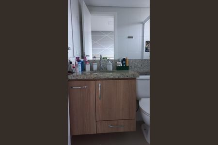 Apartamento à venda com 74m², 3 quartos e 2 vagas Apartamento à venda com 74m², 3 quartos e 2 vagasBanheiro