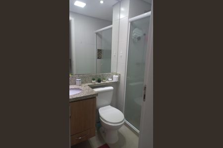 Apartamento à venda com 74m², 3 quartos e 2 vagas Apartamento à venda com 74m², 3 quartos e 2 vagasBanheiro