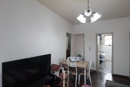Sala de apartamento para alugar com 2 quartos, 58m² em Glória, Belo Horizonte