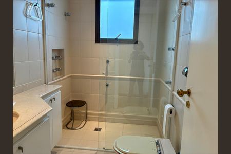 Banheiro de apartamento à venda com 3 quartos, 330m² em Santa Cecilia, São Paulo