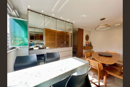 Apartamento à venda com 89m², 3 quartos e 3 vagas