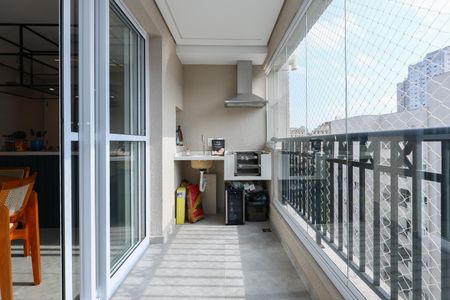 Apartamento à venda com 76m², 2 quartos e 2 vagas Apartamento à venda com 76m², 2 quartos e 2 vagasVaranda da Sala