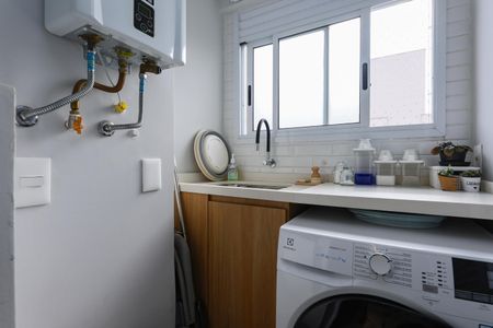 Apartamento à venda com 76m², 2 quartos e 2 vagas Apartamento à venda com 76m², 2 quartos e 2 vagasÁrea de Serviço