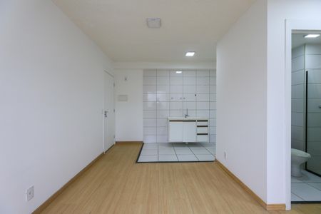 Sala de apartamento para alugar com 2 quartos, 42m² em Vila Plana, São Paulo
