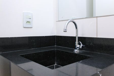 Apartamento para alugar com 42m², 2 quartos e sem vaga Apartamento para alugar com 42m², 2 quartos e sem vagaBanheiro