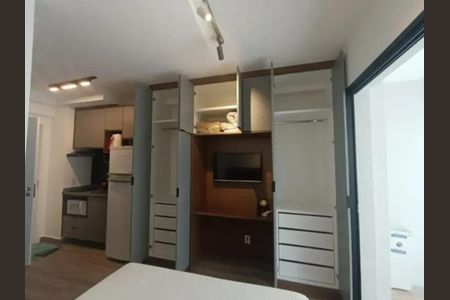 Quarto de apartamento para alugar com 1 quarto, 25m² em Santo Amaro, São Paulo