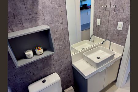 Apartamento para alugar com 92m², 3 quartos e 1 vaga Apartamento para alugar com 92m², 3 quartos e 1 vagaBanheiro