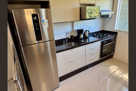 Cozinha de apartamento para alugar com 3 quartos, 92m² em Ingleses do Rio Vermelho, Florianópolis