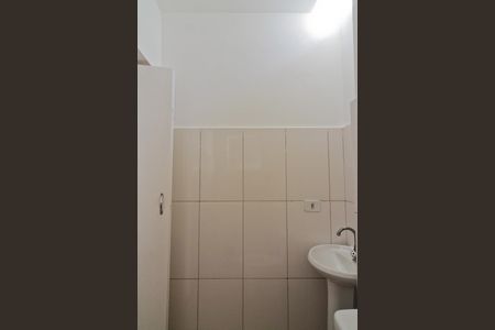 Casa para alugar com 45m², 2 quartos e sem vaga Casa para alugar com 45m², 2 quartos e sem vagaBanheiro