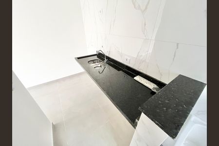 Apartamento à venda com 48m², 2 quartos e sem vaga Apartamento à venda com 48m², 2 quartos e sem vagaCozinha e Área de Serviço
