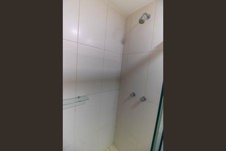Apartamento à venda com 70m², 2 quartos e 1 vaga Apartamento à venda com 70m², 2 quartos e 1 vagaBanheiro da Suíte