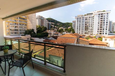Apartamento à venda com 70m², 2 quartos e 1 vaga Apartamento à venda com 70m², 2 quartos e 1 vagaVista do Quarto