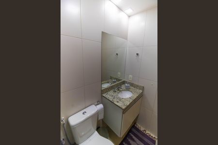 Apartamento à venda com 70m², 2 quartos e 1 vaga Apartamento à venda com 70m², 2 quartos e 1 vagaBanheiro da Suíte
