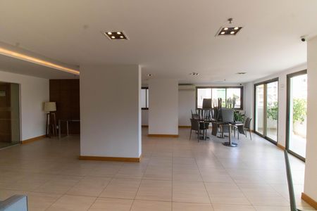 Apartamento à venda com 70m², 2 quartos e 1 vaga Apartamento à venda com 70m², 2 quartos e 1 vagaÁrea comum