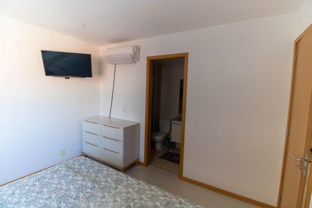 Apartamento à venda com 70m², 2 quartos e 1 vaga Apartamento à venda com 70m², 2 quartos e 1 vagaSuíte