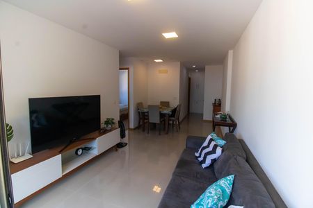 Sala de apartamento à venda com 2 quartos, 70m² em Santa Rosa, Niterói