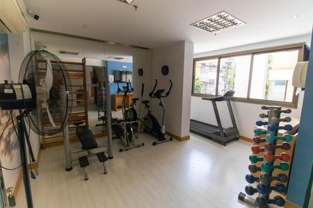 Apartamento à venda com 70m², 2 quartos e 1 vaga Apartamento à venda com 70m², 2 quartos e 1 vagaÁrea comum