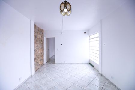 Casa à venda com 280m², 3 quartos e 1 vaga Casa à venda com 280m², 3 quartos e 1 vagaSala- Casa 2