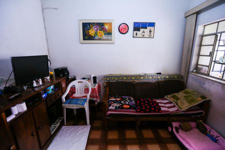 Casa à venda com 280m², 3 quartos e 1 vaga Casa à venda com 280m², 3 quartos e 1 vagaSala - Casa 1