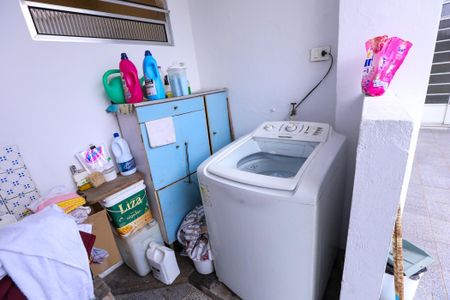 Casa à venda com 280m², 3 quartos e 1 vaga Casa à venda com 280m², 3 quartos e 1 vagaÁrea de Serviço