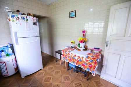 Casa à venda com 280m², 3 quartos e 1 vaga Casa à venda com 280m², 3 quartos e 1 vagaCozinha - Casa 1