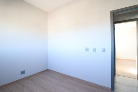 Apartamento para alugar com 100m², 3 quartos e 2 vagasQuarto 2