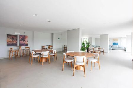 Apartamento para alugar com 100m², 3 quartos e 2 vagas Apartamento para alugar com 100m², 3 quartos e 2 vagasÁrea comum