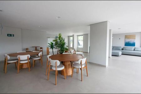 Apartamento para alugar com 100m², 3 quartos e 2 vagas Apartamento para alugar com 100m², 3 quartos e 2 vagasÁrea comum