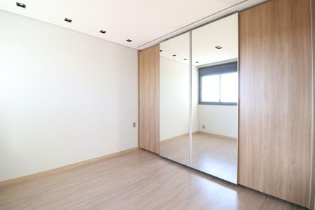 Apartamento para alugar com 100m², 3 quartos e 2 vagasQuarto 3 - Suíte