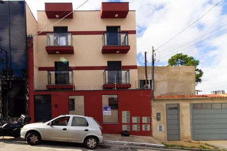 Apartamento para alugar com 42m², 2 quartos e sem vaga Apartamento para alugar com 42m², 2 quartos e sem vagaFachada