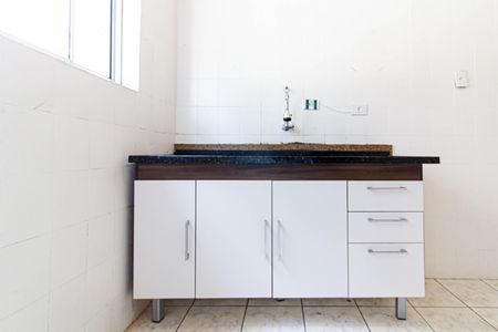 Cozinha de casa para alugar com 3 quartos, 300m² em Lapa, São Paulo