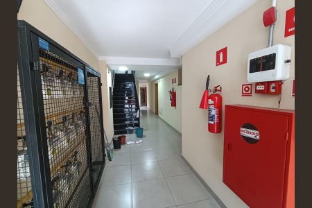 Apartamento à venda com 40m², 1 quarto e sem vagaÁrea externa