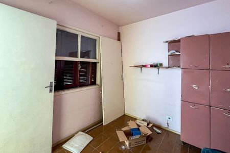 Casa à venda com 160m², 4 quartos e 2 vagasQuarto de Serviço
