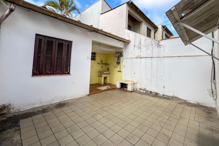 Casa à venda com 160m², 4 quartos e 2 vagasÁrea Externa