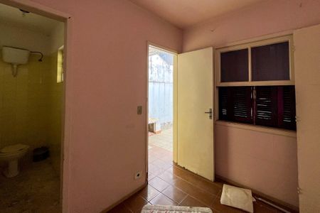 Casa à venda com 160m², 4 quartos e 2 vagasQuarto de Serviço