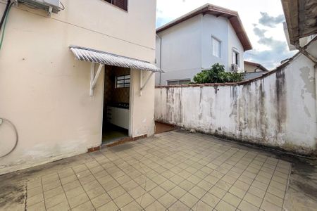 Casa à venda com 160m², 4 quartos e 2 vagasÁrea Externa