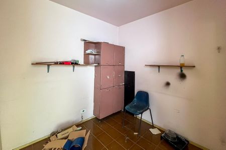 Casa à venda com 160m², 4 quartos e 2 vagasQuarto de Serviço