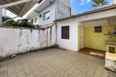 Casa à venda com 160m², 4 quartos e 2 vagasÁrea Externa