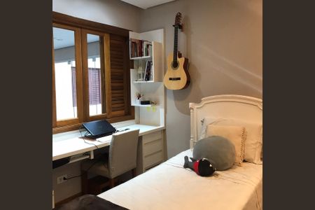 Quarto de casa para alugar com 3 quartos, 200m² em Jardim America, Taboão da Serra